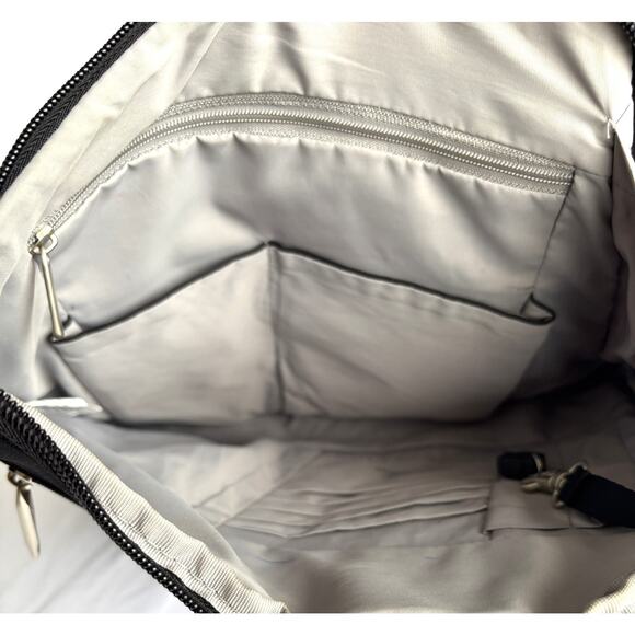 Travelon Anti-Theft Black Crossbody Security Travel Bag Purse - Picture 8 of 9